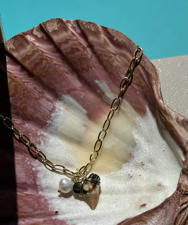 Cable Chain Pearl Shark Tooth Necklace